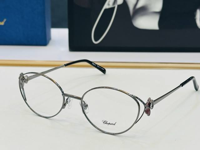 Original Chopard Model: Vchg76 Size: 52mm x 18-145mm Modern and stylish Z-type