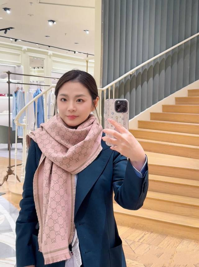 G Home. Little G Double-Sided - Gu Autumn/Winter New Arrival, the Gg Fashion Ret