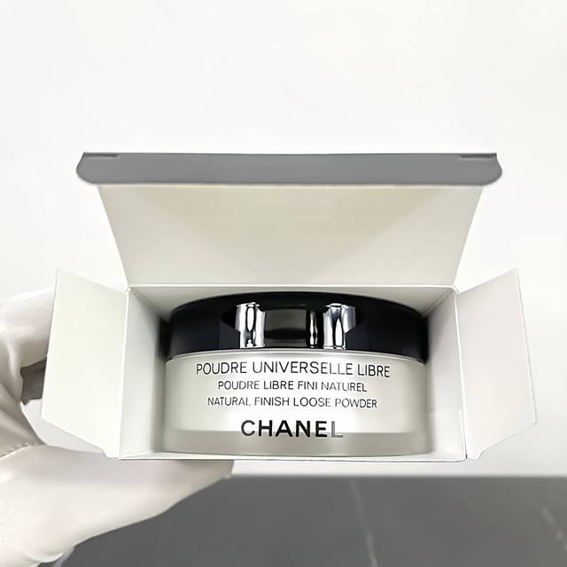 Mingtong Version Chanel Lightweight Loose Powder 30G. 3 shades: 10#, 12#, 20# (C