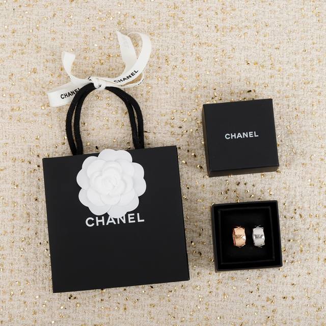 203182 We produce the quilted wide-patterned ring without diamonds (Zp24050+). L