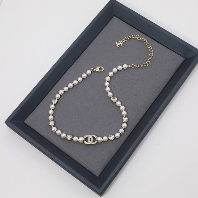Ch Nel Necklace, Pearl size: 0.6cm, Heart-shaped double-sided crystal double C p