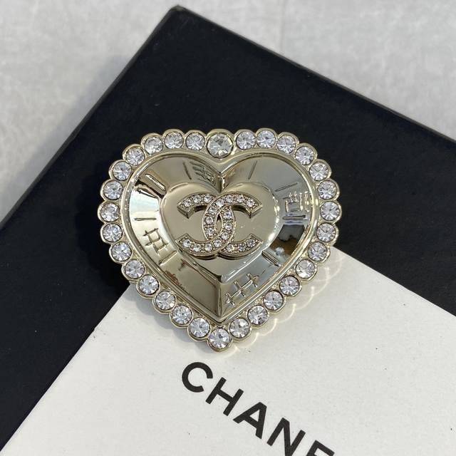 Xz0561 Ch Nel Xiang'er Heart Sugar Cube Brooch So beautiful, a must-have at firs