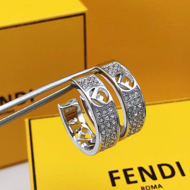 Item No. Fded0008 Fendi round earrings DDD