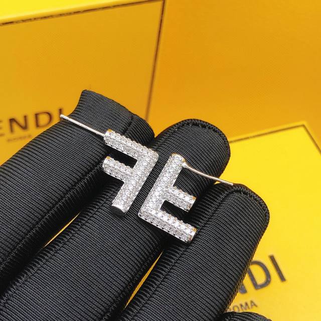 Item No. Fded0001 Fendi F Letter Stud Earrings with Diamonds, Silver DDD