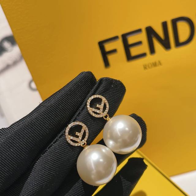 Item No. Fded0023 Fendi Stud Earrings F Diamond Pendant Pearl Fendi Pearl Earrin