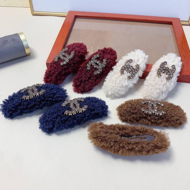 Chanel Mini Hair Clip Chanel Hair Clip Lambswool Full Rhinestone Logo Clip Side