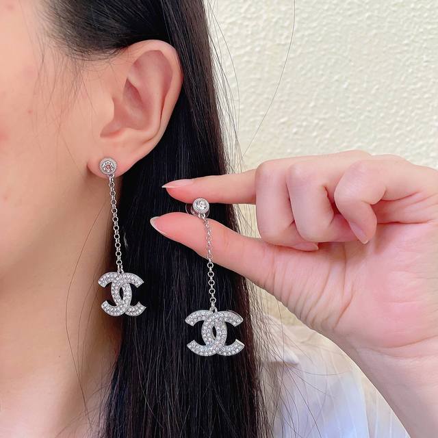 Chanel Classic Double C Diamond Earrings DDD