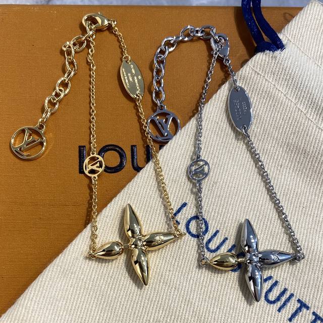 Ls723 Bracelet in 2 Colors Lv Four-Leaf Clover Bracelet Classic monogram four-le