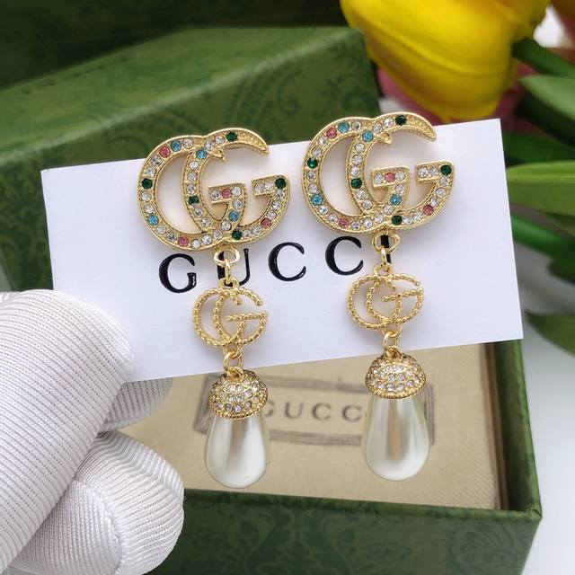 Item No. Ged0079 Colored Diamond Item No. Ged0079 White Diamond Gucci Colored Di