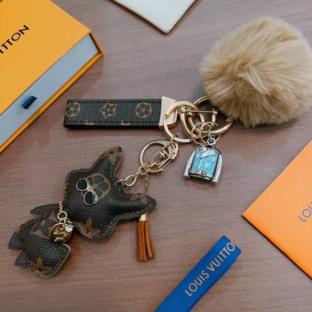 New Product Release: LV Keychain, LV Bag Buckle, Latest Bag Charm, Higher Grade,