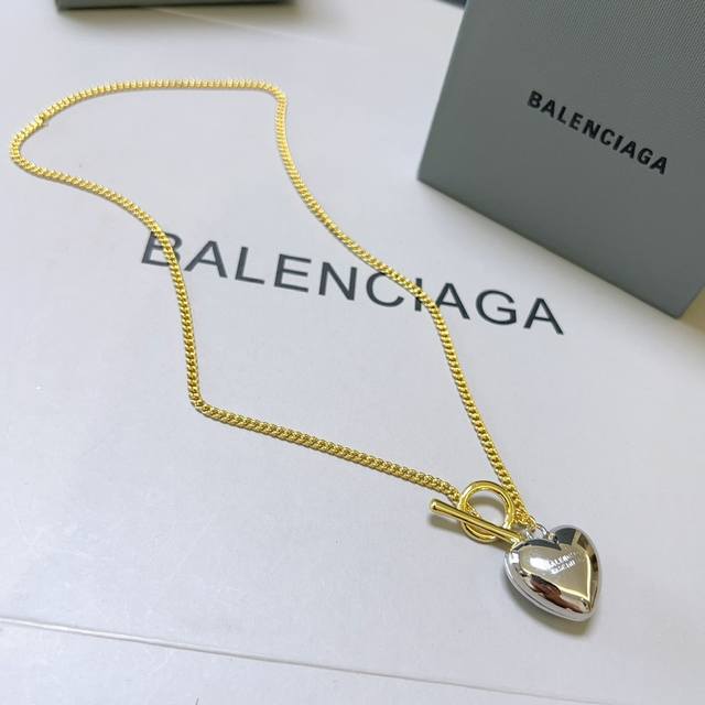 Original Balenciaga Necklace, New Arrival. Exquisite craftsmanship, identical t