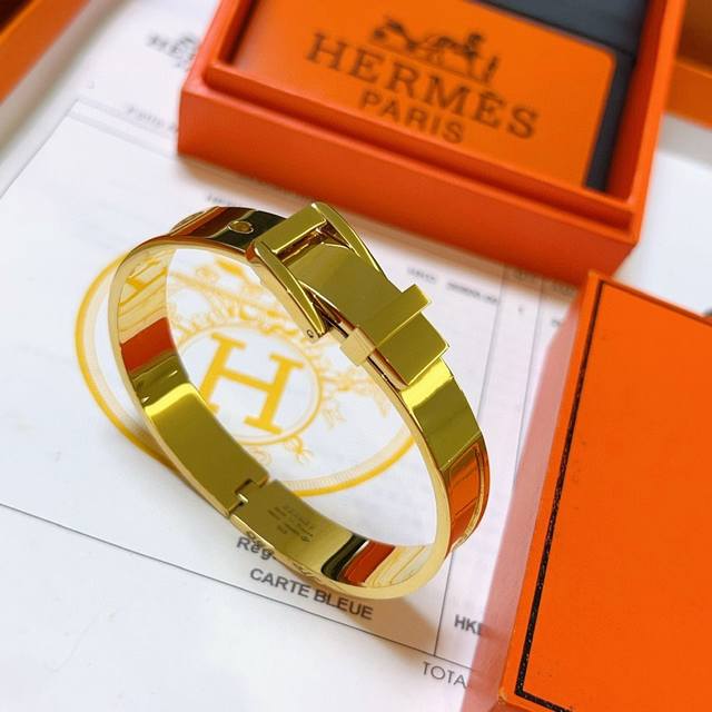 Hermes bracelets really test the craftsman's skill; to ensure perfect details an