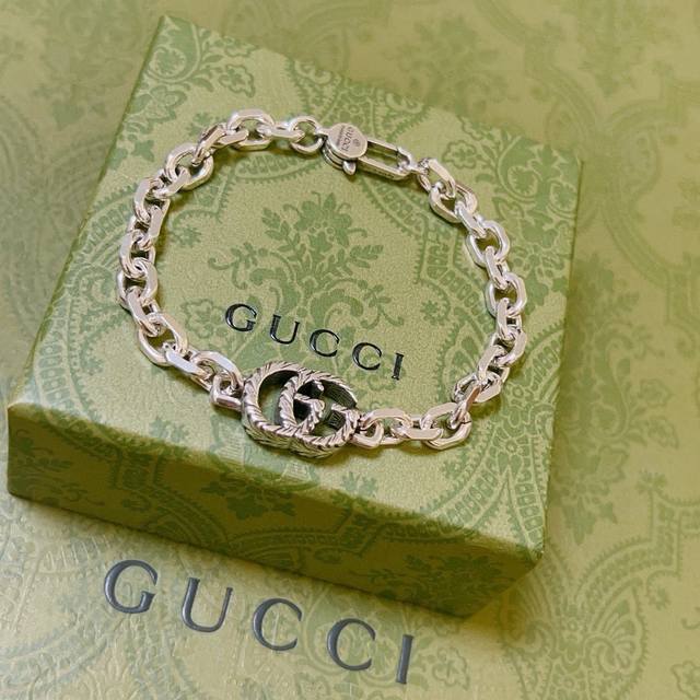 Newly Released Luxury Bracelet - Exclusive High-Quality Gucci Bracelet. The late
