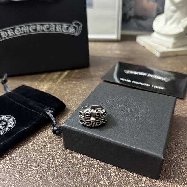 Chrome Hearts Absolutely gorgeous ring It's so beautiful~ 6-11# DDD