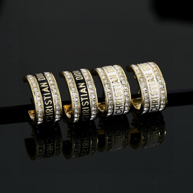 Dior, a top brand, loves these new Jadior earrings. The strong metal lines exud