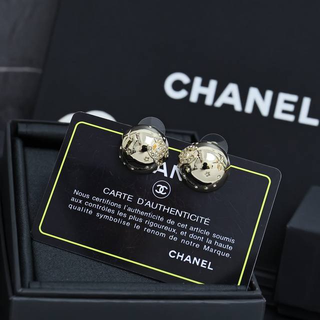 Chanel 25C Bestselling Hemispherical Earrings in Light Gold I was amazed as soon