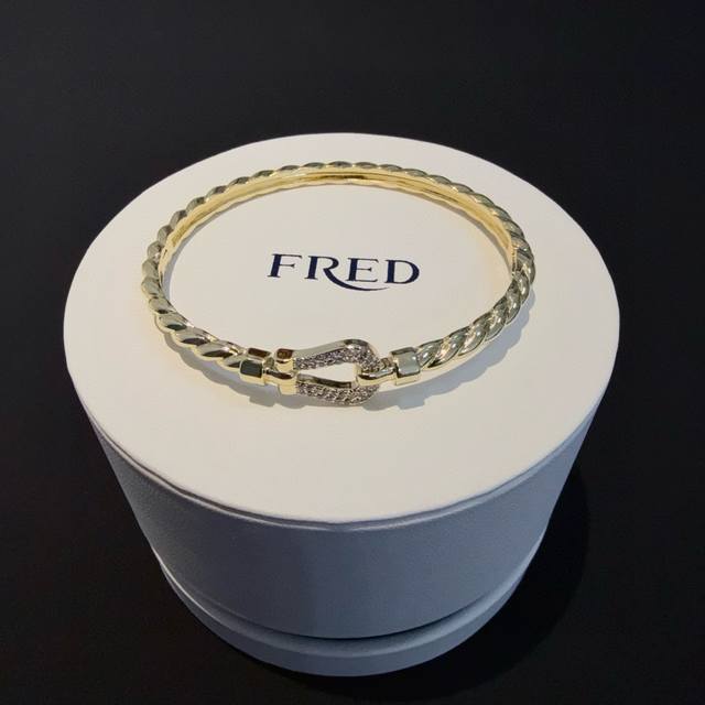 Hot selling Fred full diamond horseshoe buckle bracelet/rope bracelet, classic