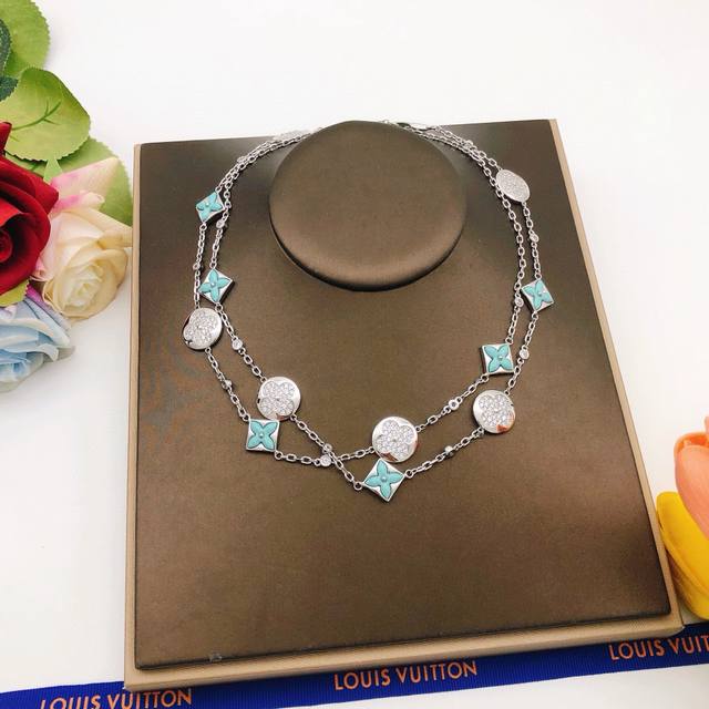 Item No. Lxl0201 Lv*Latest Green Mother-of-Pearl Sweater Chain, Zp Brass Materi