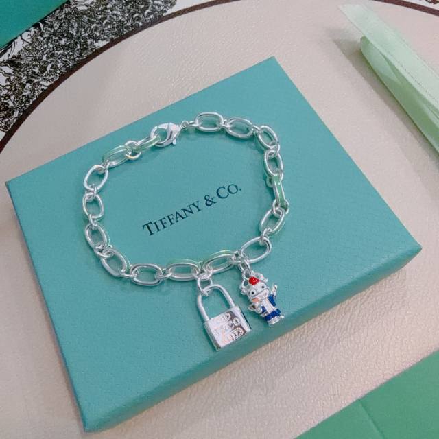 Tiffany & Co. Bracelet, exquisite silver version, celebrity style, retro distre