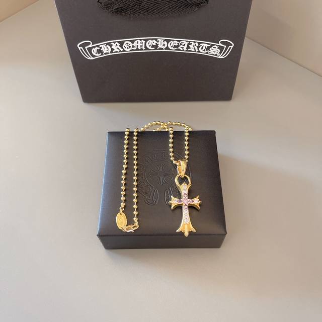 So cool! The latest Chrome Hearts replica! Must-have! Factory direct sales! 1:1