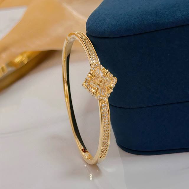 Iaget Piaget bracelet, high-end custom version with diamond setting craftsmansh