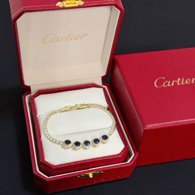Cartier Diamond Bracelet, High-End Custom Version. Diamond setting craftsmanshi