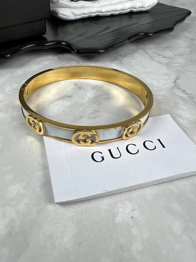Gucci Bracelet DDD
