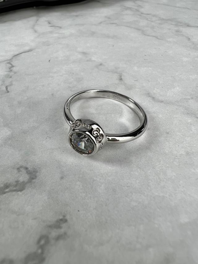 Gucci Ring DDD