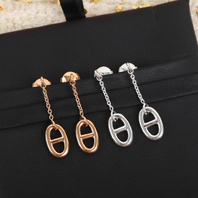 Champagne Gold and Silver - Our Herm S Cute Pig Nose Earrings Material: 925 Ster