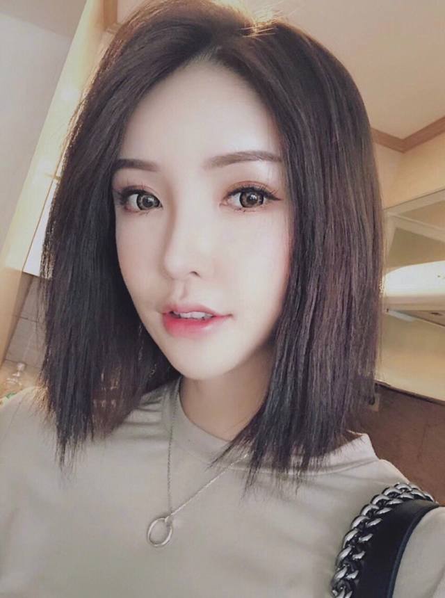 We produce the Z batch 59800, only genuine Z batch jewelry developed by us. We