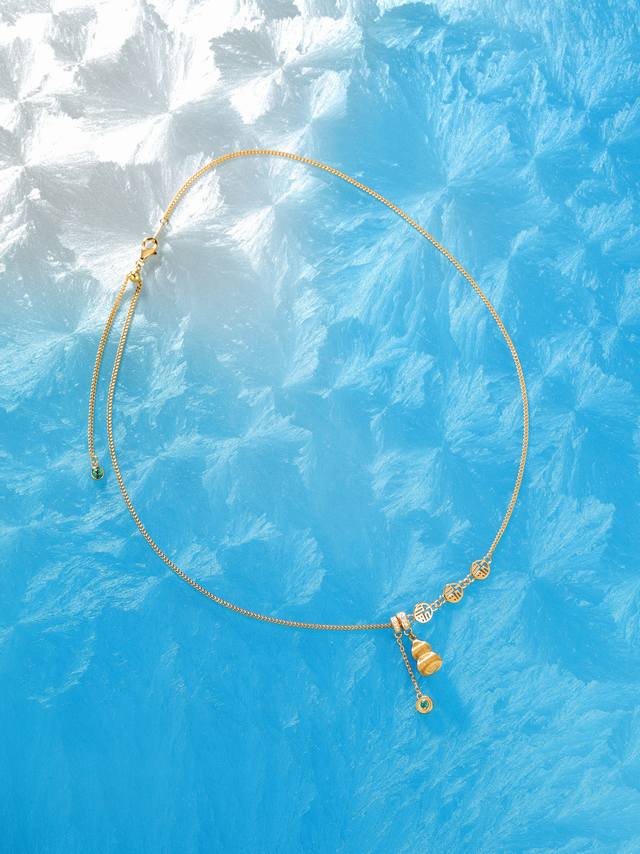 We have a large production volume, please consult customer service. Colored Gem