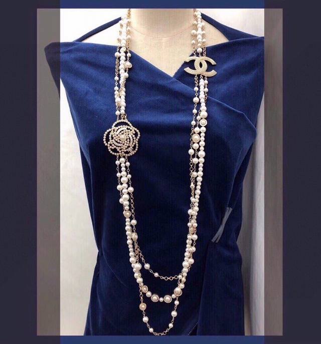 Long Chain Chanel Camellia Series Pearl Four-Layer High-Quality Sweater Chain. T