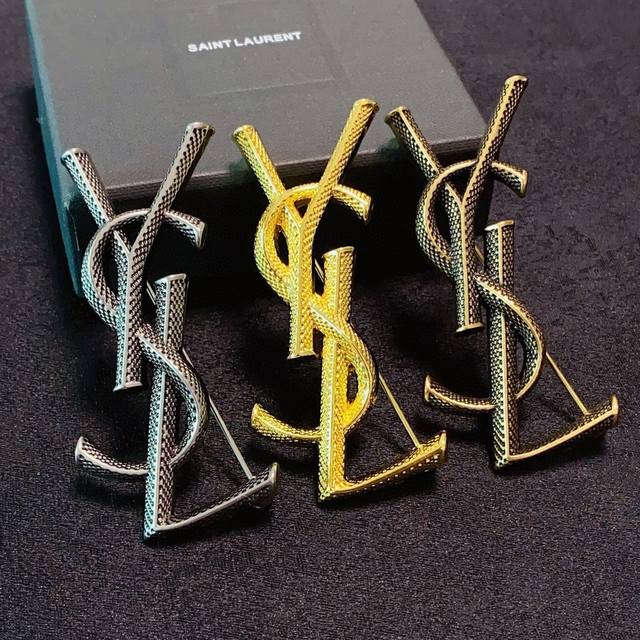 YSL Saint Laurent boutique new high-quality vintage silver, gold, and vintage go