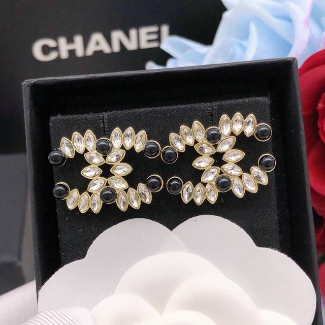 Item No. Xed0196 Chanel Marquise Diamond Double C Stud Earrings: Elegant and sop