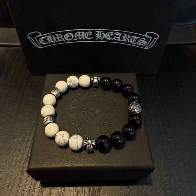 New boutique quality Chrome Hearts classic retro multi-element bracelet/bracele
