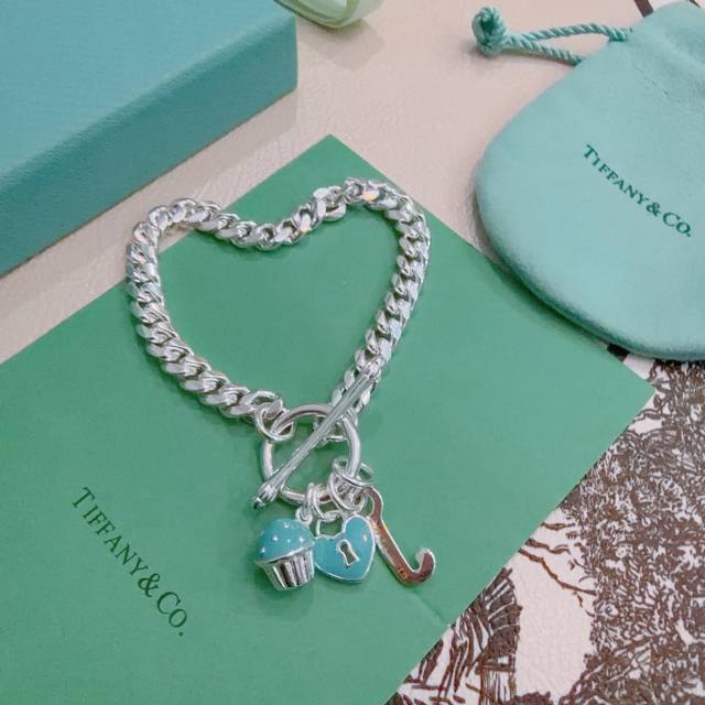 Tiffany & Co. Bracelet, exquisite silver version, celebrity style, vintage dist