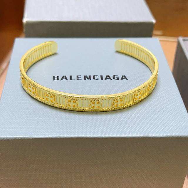 Original Balenciaga bracelet, brand new, identical to boutique items. A hot-sel