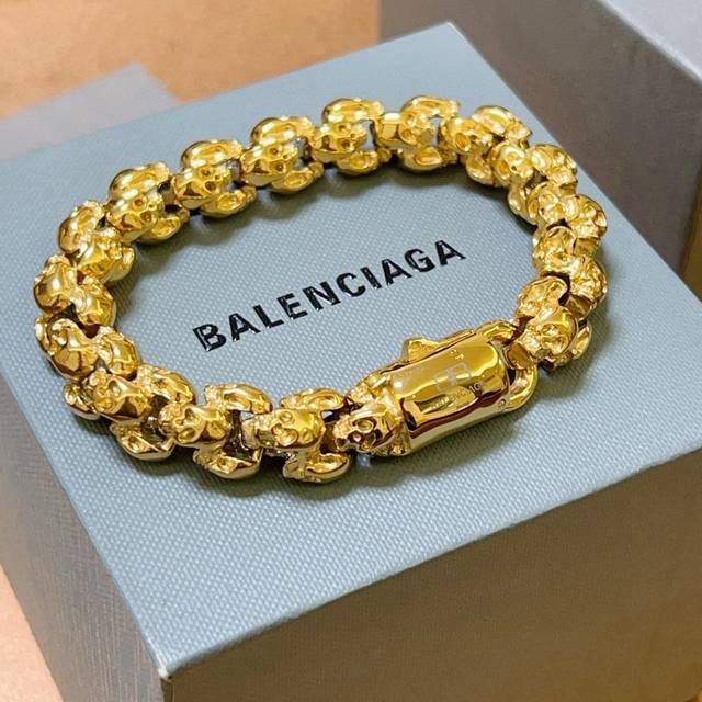 Original Balenciaga Bracelet, Brand New, Consistent with Boutique Items. Hot-se