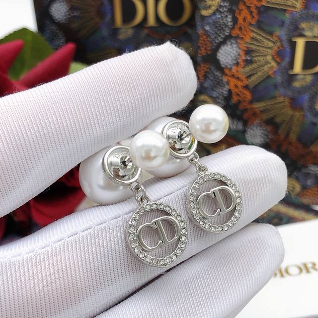 Item No. Ded0477 Dio*Latest model, size, pearl, silver, diamond-encrusted, Zp, b