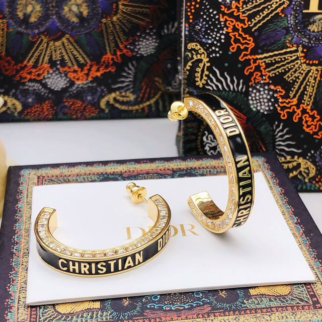 Item No. Ded0513 Dio*Latest style ear hooks, dripping black, consistent with Zp,