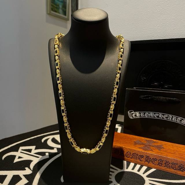 Popular on Douyin, Kuaishou, Ins, and Xiaohongshu live streams: New boutique qu