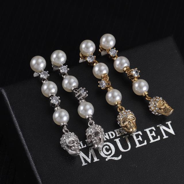 Alexander McQueen McQueen Earrings