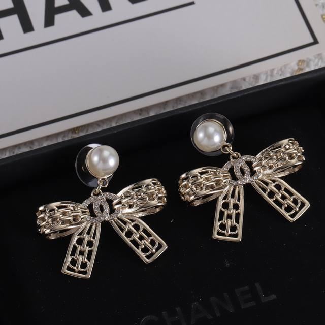 Chanel mini earrings