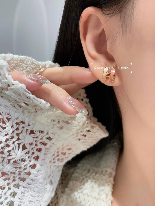 He093 Rose Gold He091 Gold He092 Silver He Mes' latest three-color pink and whit