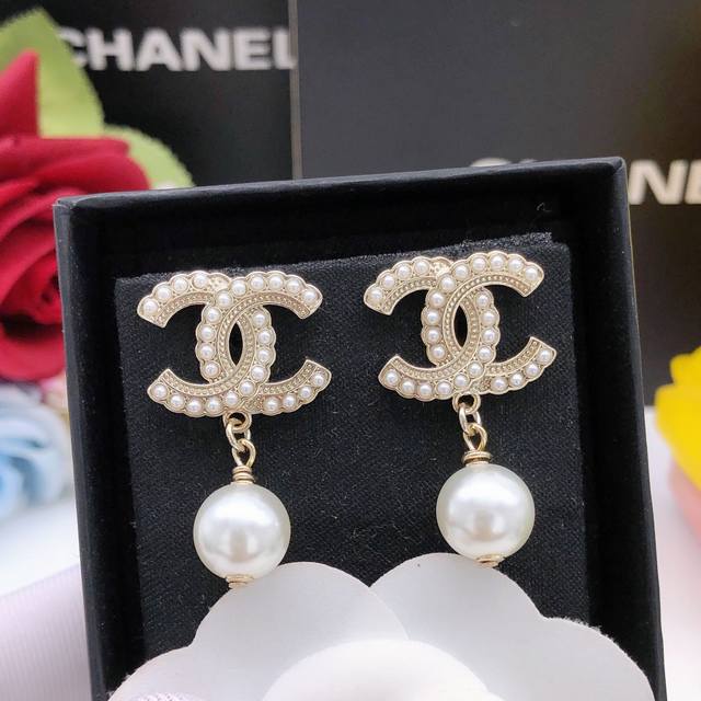 Item No. Xed0521 Ch*Nel Latest Style Dangling Pearl Earrings, Same Style as Zp,