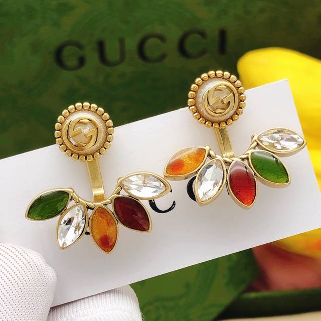Item No. Ged0186 Gucci Flower Stud Earrings with Marquise Rhinestones Gg Single