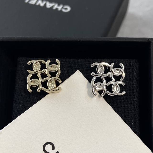Xe0778 Ch Nel Square C Earrings, Gold and Silver Extremely popular, breathtaking