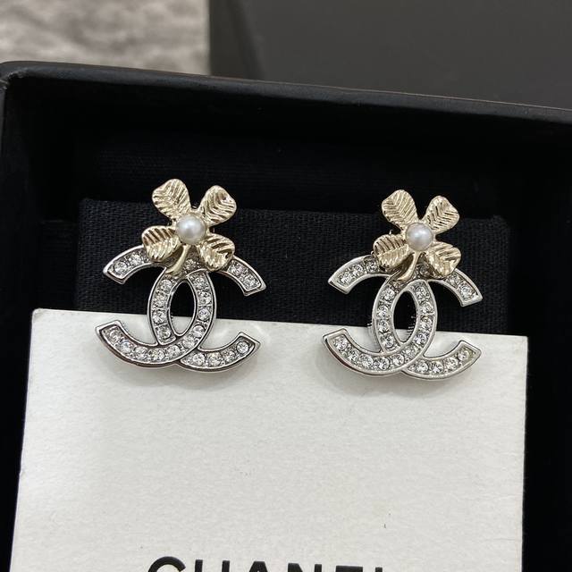 Xe0836 Ch Nel24K New Double C Earrings Absolutely hot, breathtakingly beautiful!