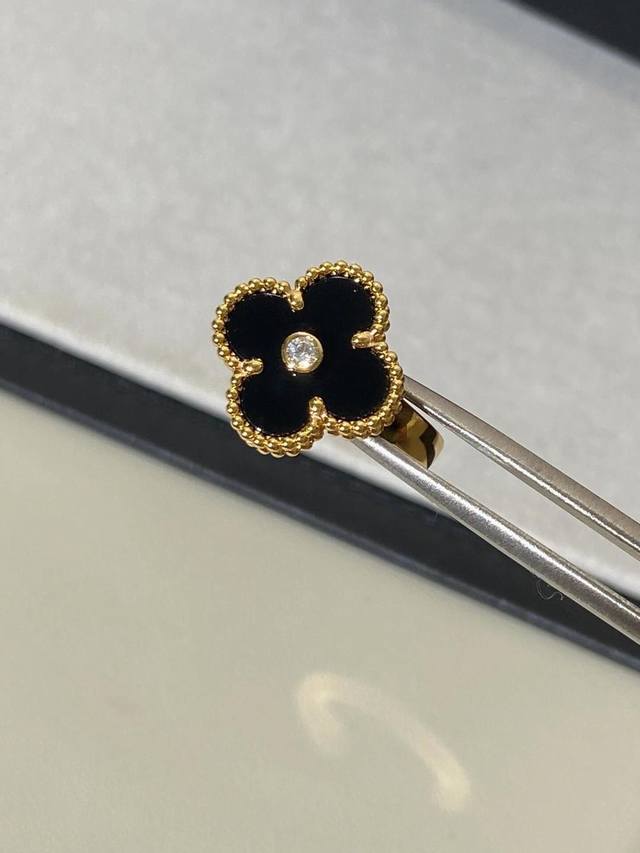 V Gold-plated Black Onyx High Jewelry Vca Van Cleef & Arpels Custom Classic Four