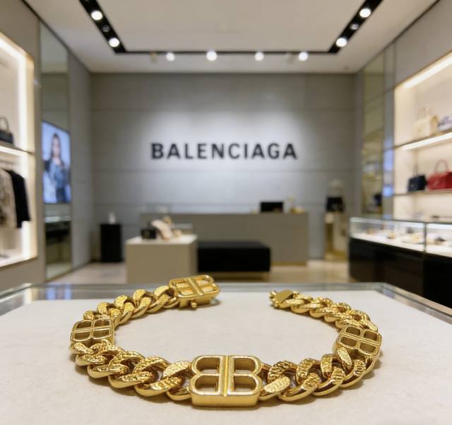 Original Balenciaga bracelet, brand new, identical to those in boutiques. A popu